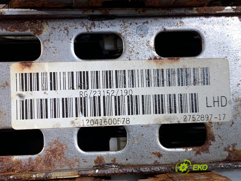 MINI R56 liftback 2012 55 kW One 1598 Hriadeľ, tyč volantu 2752897 (Tyč riadenia (volantu))