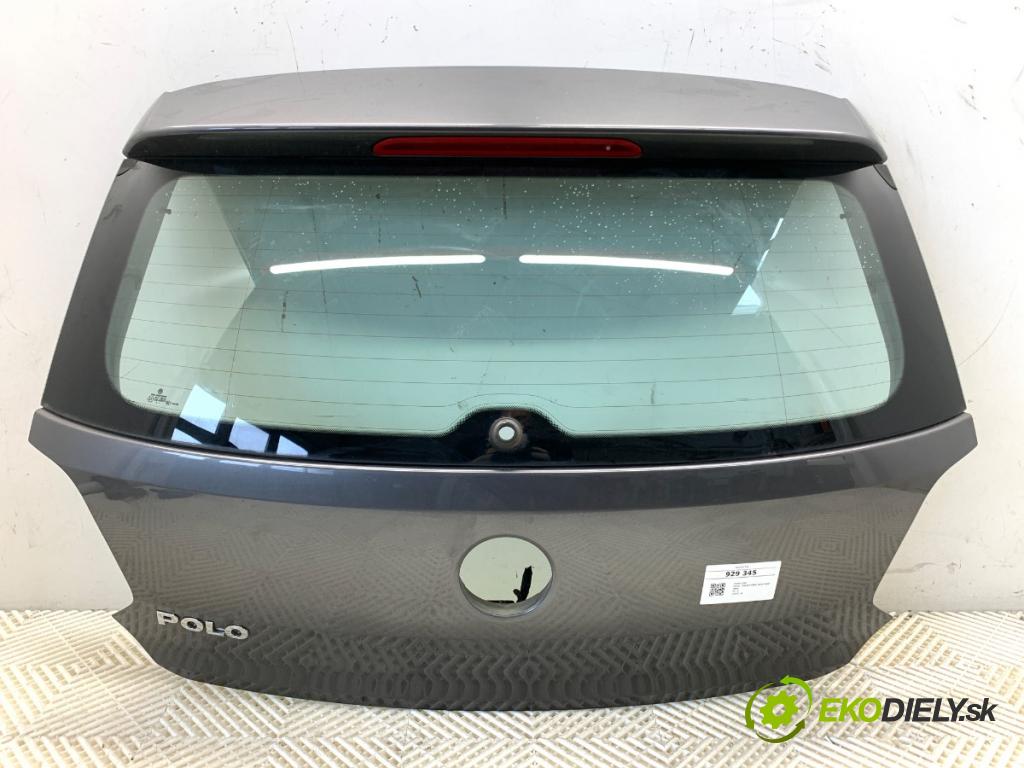 VW POLO V liftback 2013 44 kW 1.2 1198 kapota zadní část LD7R 