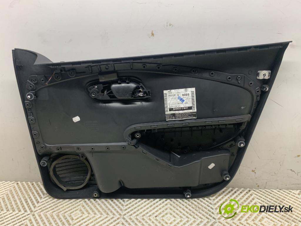 VW POLO V liftback 2013 44 kW 1.2 1198 ča dveře levý přední část