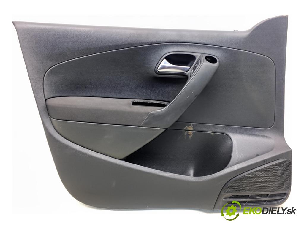 VW POLO V liftback 2013 44 kW 1.2 1198 ča dveře levý přední část