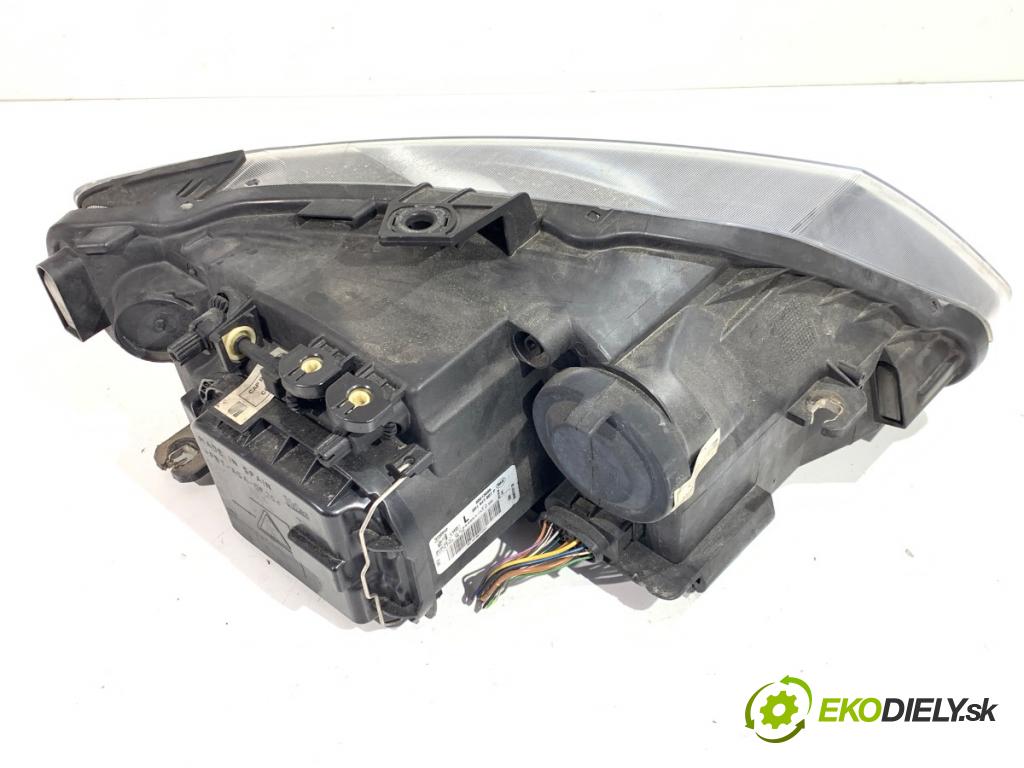 SEAT EXEO sedan 2012 147 kW 2.0 TFSI 1984 světlomet levý přední část XENON KROUCENÍ: 3R1941007F