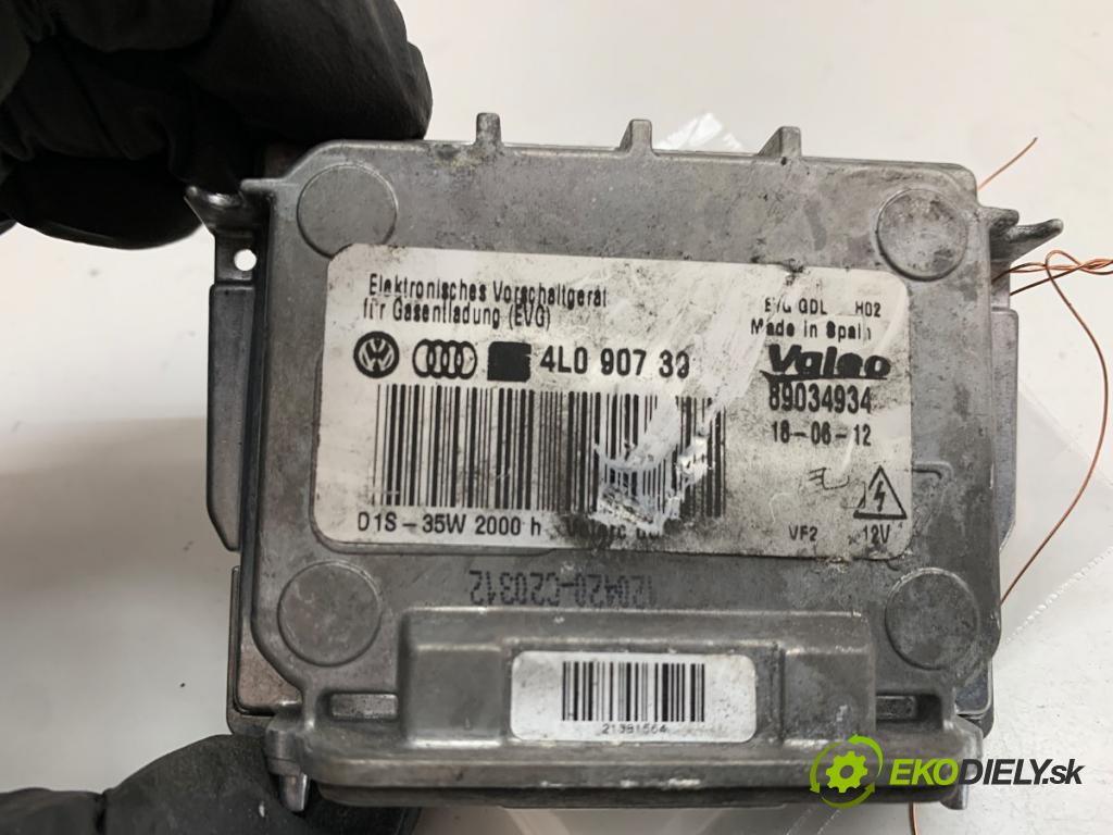 SEAT EXEO sedan 2012 147 kW 2.0 TFSI 1984 měnič XENON 4L0907391 (Řídící jednotka xenonu)