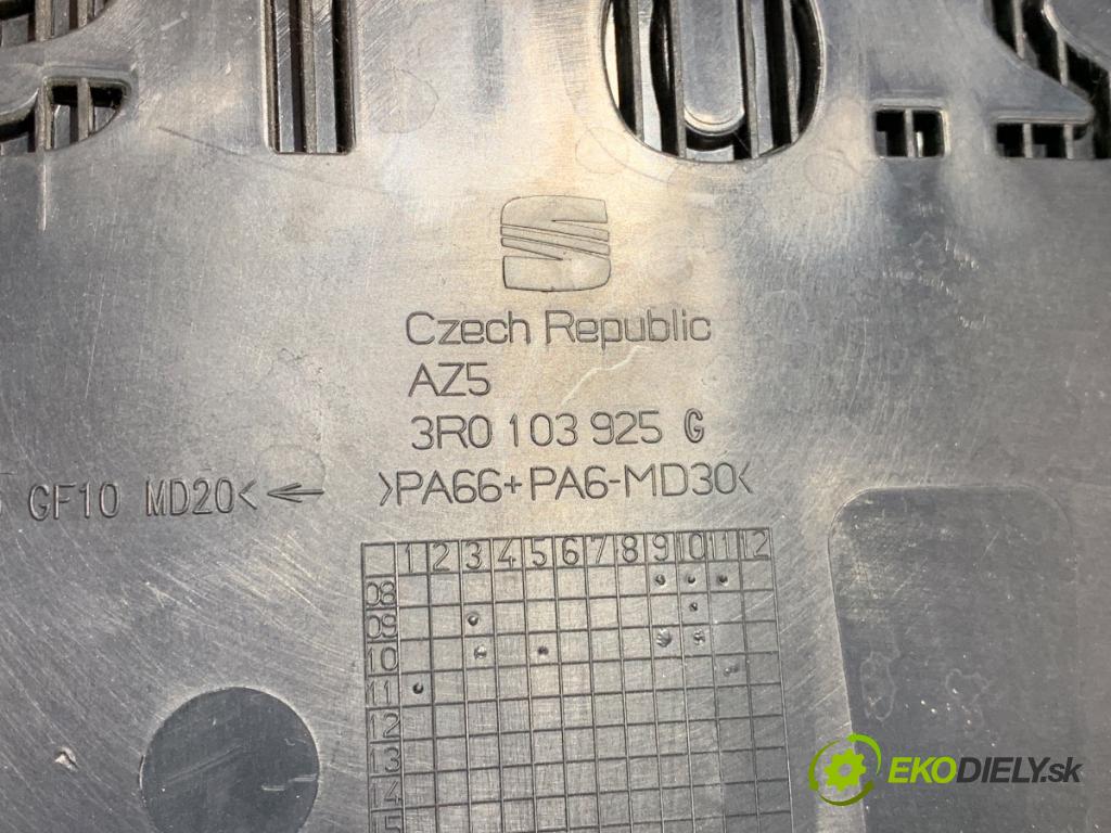 SEAT EXEO sedan 2012 147 kW 2.0 TFSI 1984 Kryt Motor 3R0103925G (Kryt motora)