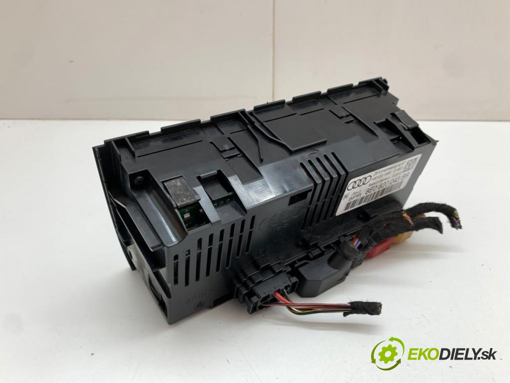 SEAT EXEO sedan 2012 147 kW 2.0 TFSI 1984 Panel ovládania kúrenia 8E0820043BR (Prepínacie páčky pod volantom)