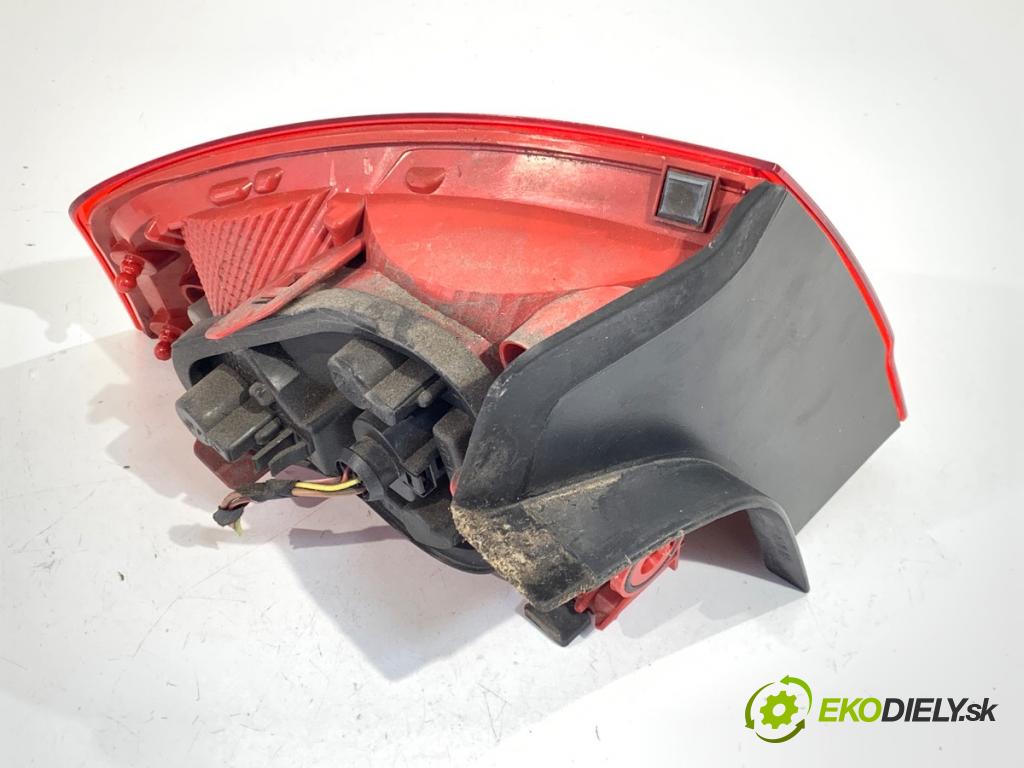 SEAT EXEO sedan 2012 147 kW 2.0 TFSI 1984 Svetlo pravy zad 3R5945096D