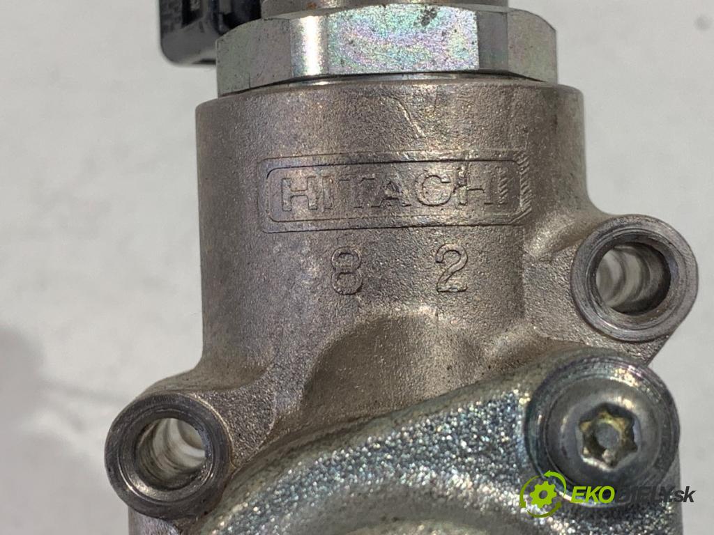 SEAT EXEO sedan 2012 147 kW 2.0 TFSI 1984 pumpa vysokého tlaku 06F127025H