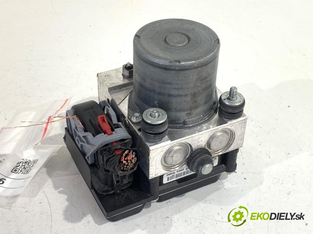 SEAT EXEO sedan 2012 147 kW 2.0 TFSI 1984 pumpa ABS 3R0907379 (Pumpa ABS)