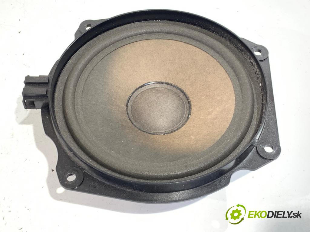 MINI R56 liftback 2012 55 kW One 1598 reproduktory 3422633