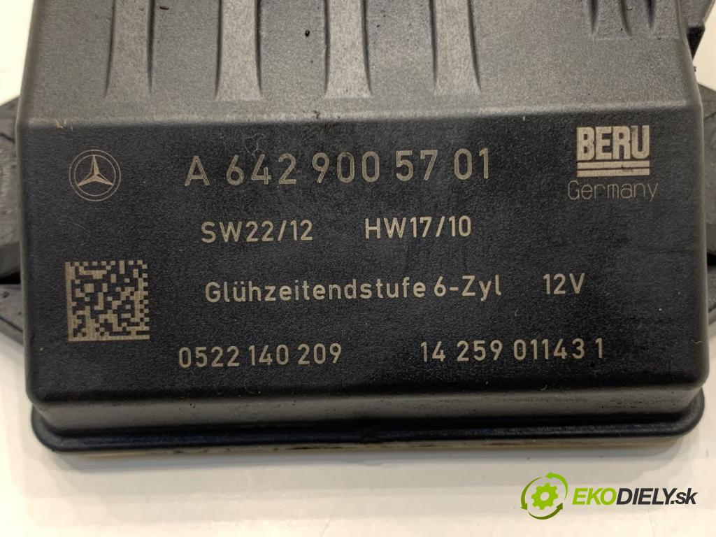 MERCEDES-BENZ W212 sedan 2010 150 kW E 300 CDI (212.020) 2987 relé svíček žhavení A6429005701 (Relé)