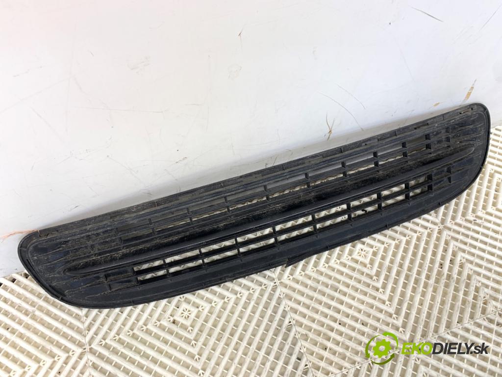 MINI R56 liftback 2012 55 kW One 1598 mří nárazníka přední část 7250785 (Přední mřížka (maska chladiče))