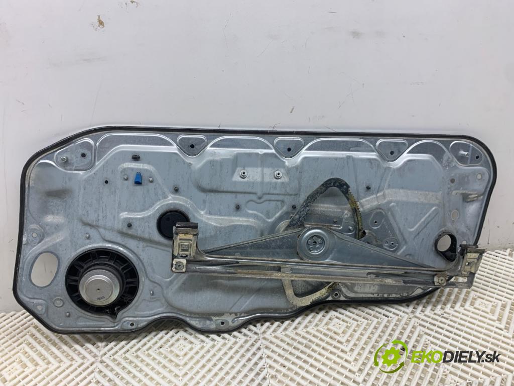 VOLVO C30 liftback 2007 100 kW 2.0 D 1998 Mechanizmus okna ľavy predný 30773905AA