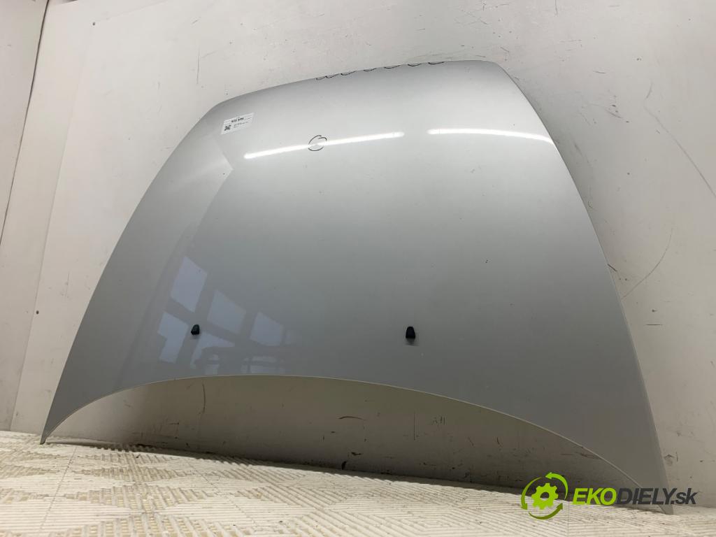 VOLVO C30 liftback 2007 100 kW 2.0 D 1998 Kapota 426-26