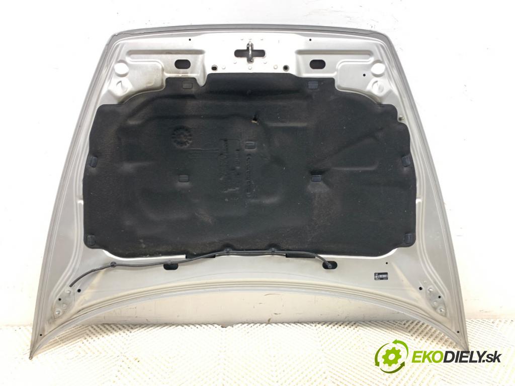 VOLVO C30 liftback 2007 100 kW 2.0 D 1998 Kapota 426-26