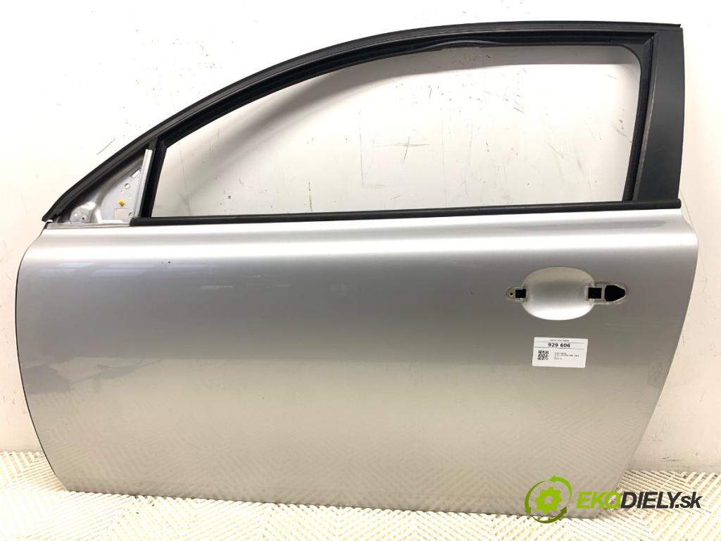 VOLVO C30 liftback 2007 100 kW 2.0 D 1998 dveře levý přední část 426-26 