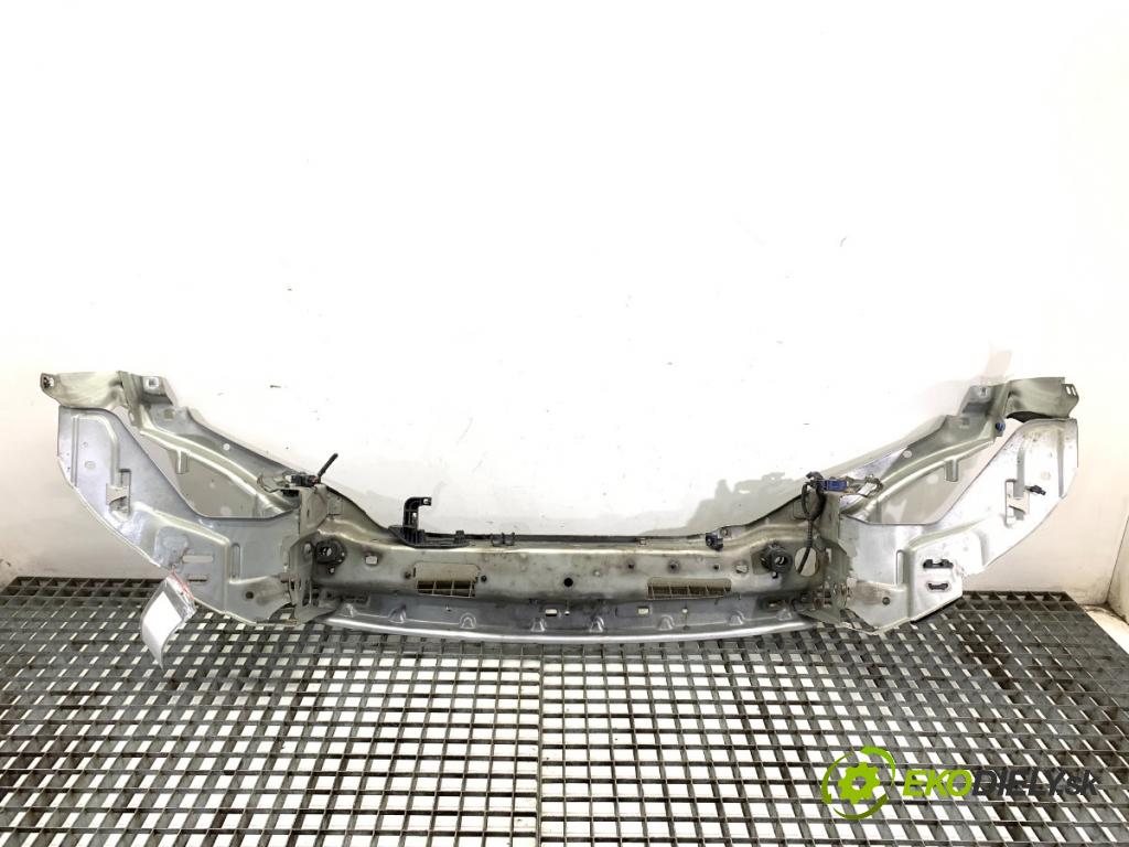 VOLVO C30 liftback 2007 100 kW 2.0 D 1998 Držiak predný (Výstuha predná)