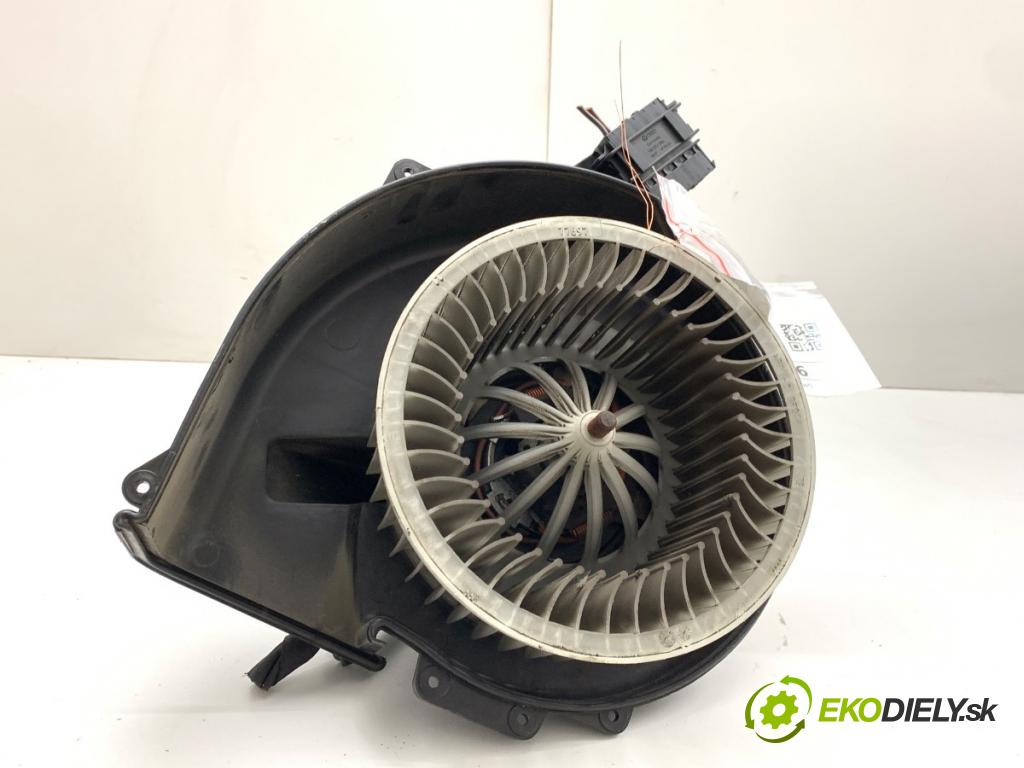 VW POLO V liftback 2013 44 kW 1.2 1198 ventilátor kúrenia 