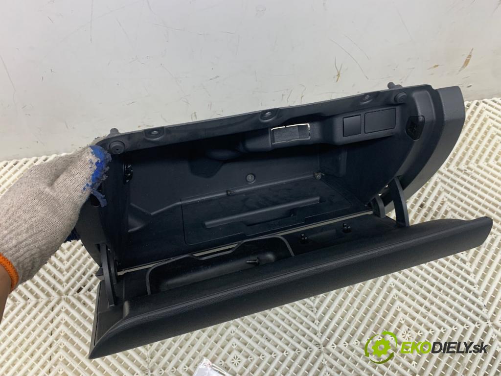 VW POLO V liftback 2013 44 kW 1.2 1198 přihrádka kastlík spolujezdce 6R1857097AA (Přihrádka (kastlík))