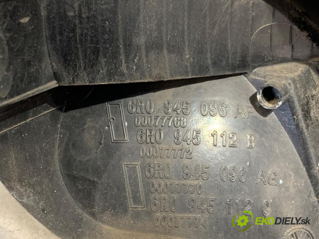 VW POLO V liftback 2013 44 kW 1.2 1198 Svetlo pravy zad 6R0945096AF