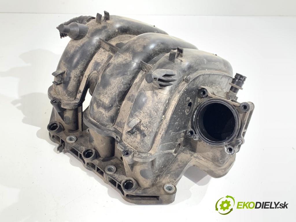 VW POLO V liftback 2013 44 kW 1.2 1198 potrubí sání 03E129711F (Sací potrubí)