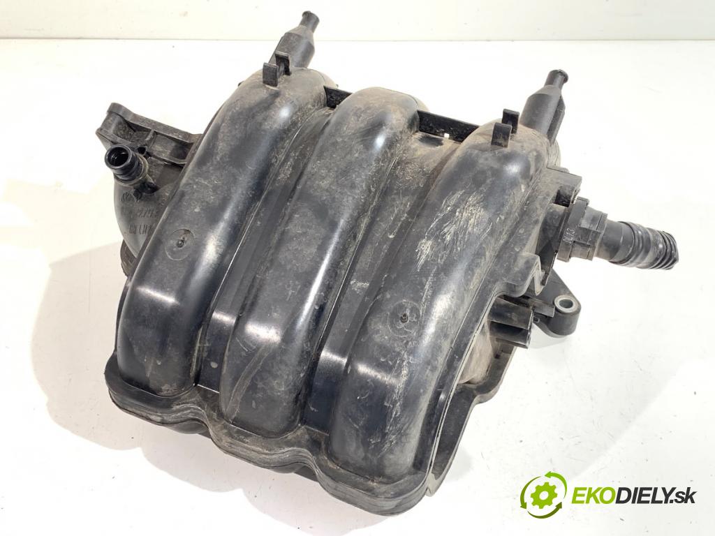VW POLO V liftback 2013 44 kW 1.2 1198 potrubí sání 03E129711F (Sací potrubí)