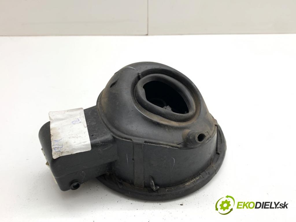 VW POLO V liftback 2013 44 kW 1.2 1198 Dvierka nádrže paliva (Kľučka dverí ostatné)