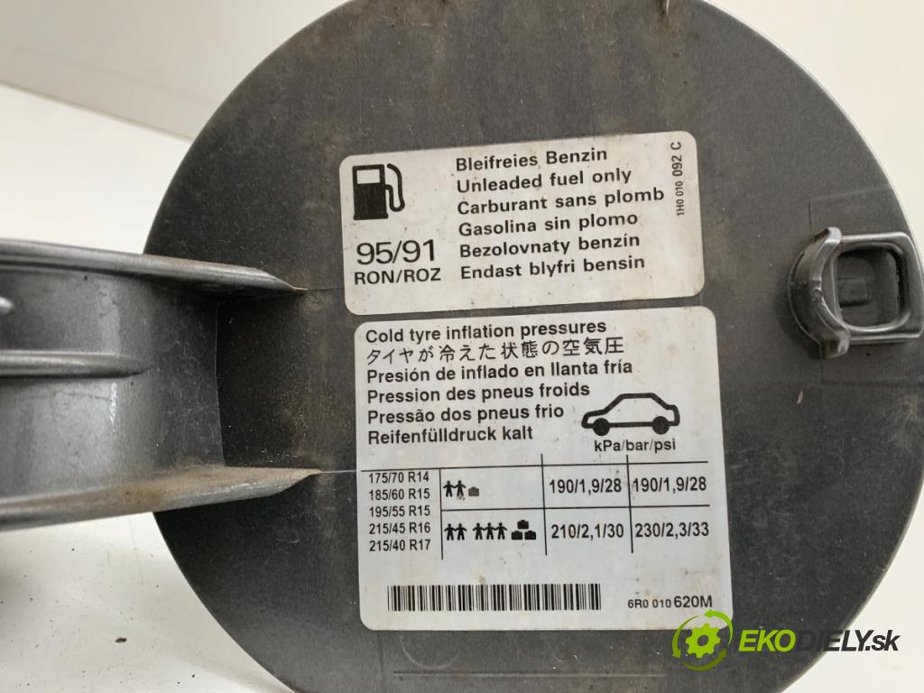 VW POLO V liftback 2013 44 kW 1.2 1198 Dvierka nádrže paliva (Kľučka dverí ostatné)