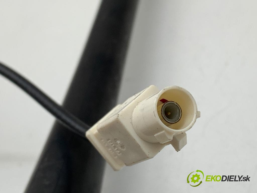 VW POLO V liftback 2013 44 kW 1.2 1198 ANTENA 6R0035501F