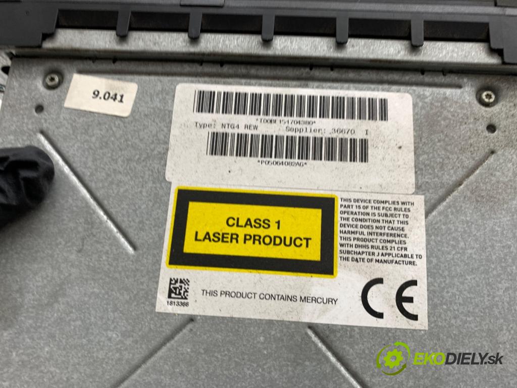 DODGE NITRO SUV 2007 130 kW 2.8 CRD 4WD 2777 RADIO P05064082AG (Audio zařízení)