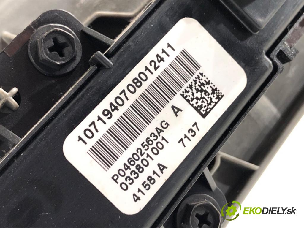 DODGE NITRO SUV 2007 130 kW 2.8 CRD 4WD 2777 mří topení přední část střední