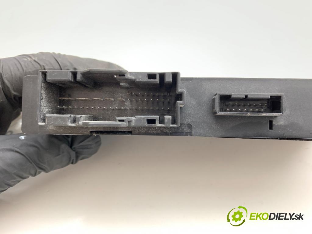 MINI R56 liftback 2012 55 kW One 1598 Modul komfortu 9267609 (Modul komfortu)