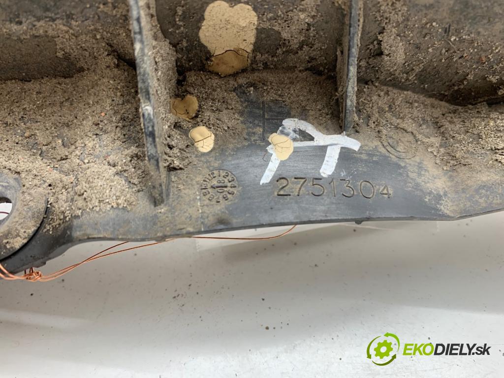 MINI R56 liftback 2012 55 kW One 1598 úchyt nárazníka pravý zadní část 2751304