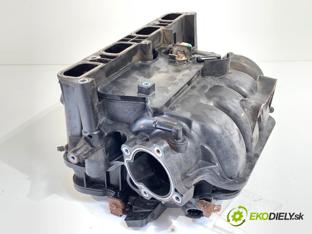 HYUNDAI ix35 SUV 2011 120 kW 2.0 1998 Potrubie sacie, sanie 28300-2G410 (Sacie potrubie)