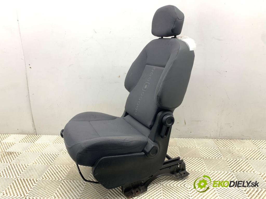CITROEN BERLINGO II Nadwozie pełne/minivan 2015 66 kW 1.6 HDi 90 16V 1560 Sedadlo ľavy predný