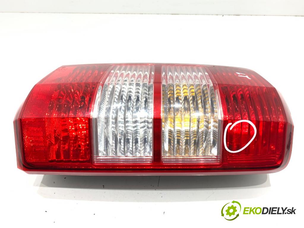 DODGE NITRO SUV 2007 130 kW 2.8 CRD 4WD 2777 světlo levý zadní část 55157161AD
