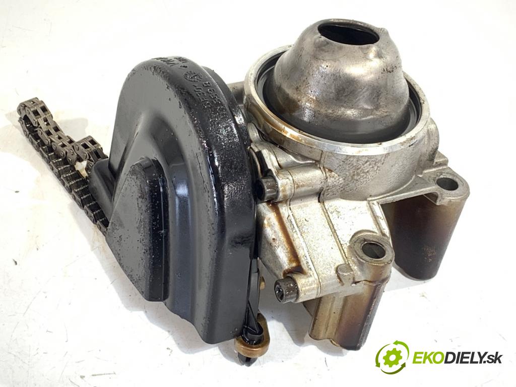 VW POLO V liftback 2013 44 kW 1.2 1198 pumpa oleje 03D115105G 03D103669B (Olejové čerpadlo)