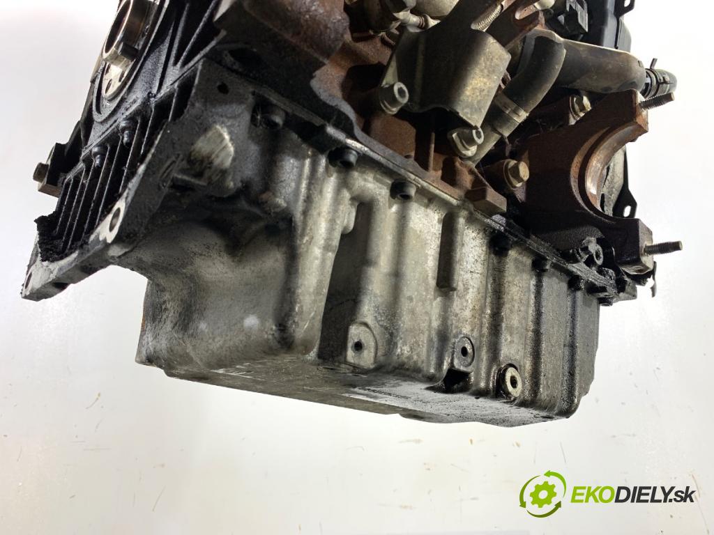 VOLVO C30 liftback 2007 100 kW 2.0 D 1998 motor D4204T (Motor)