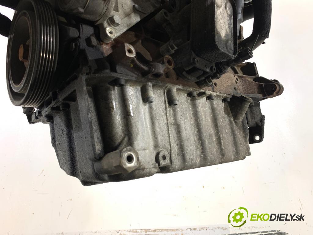 VOLVO C30 liftback 2007 100 kW 2.0 D 1998 motor D4204T (Motor)