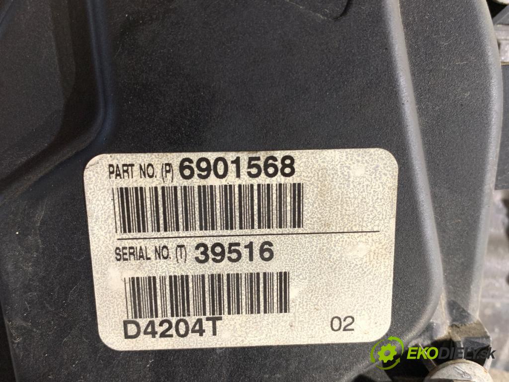 VOLVO C30 liftback 2007 100 kW 2.0 D 1998 motor D4204T (Motor)