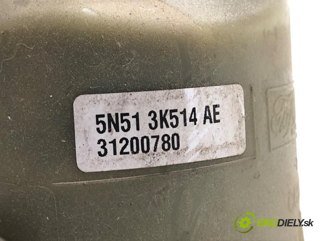 VOLVO C30 liftback 2007 100 kW 2.0 D 1998 pumpa servočerpadlo 5N5-13K514-AE (Servočerpadlo)