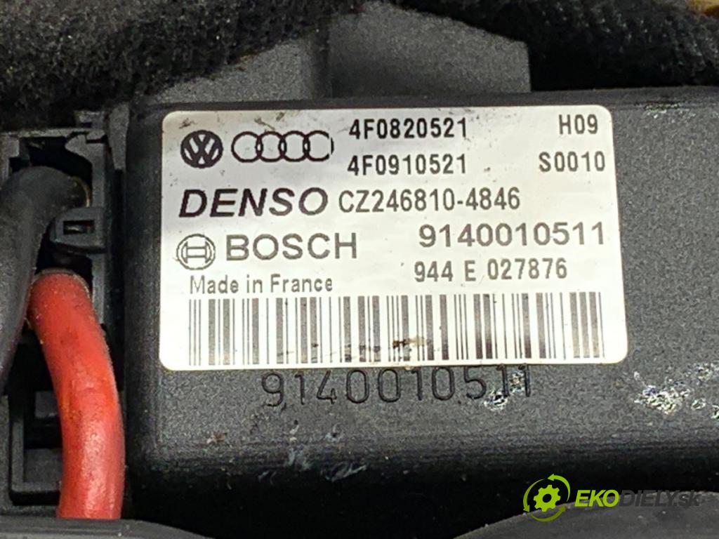 AUDI A6 C6 sedan 2004 165 kW 3.0 TDI quattro 2967 topení 4F0820521