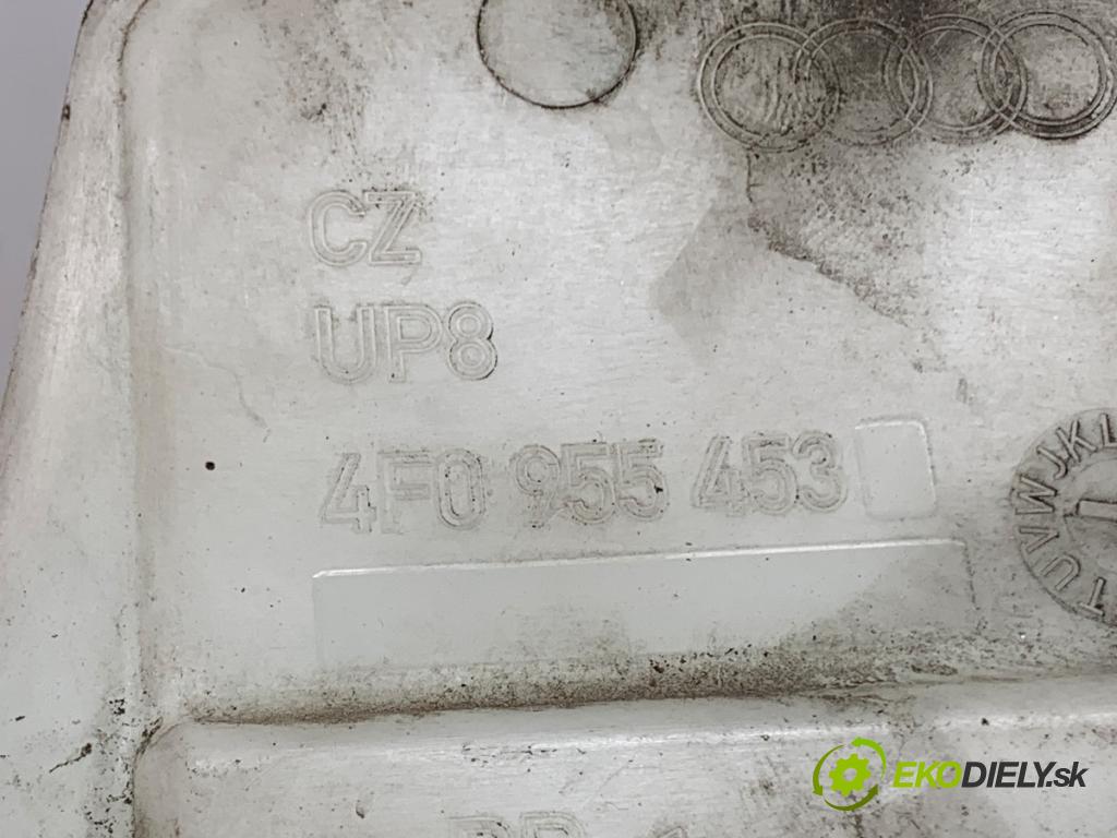 AUDI A6 C6 sedan 2004 165 kW 3.0 TDI quattro 2967 Nádržka ostrekovačov 4F0955453