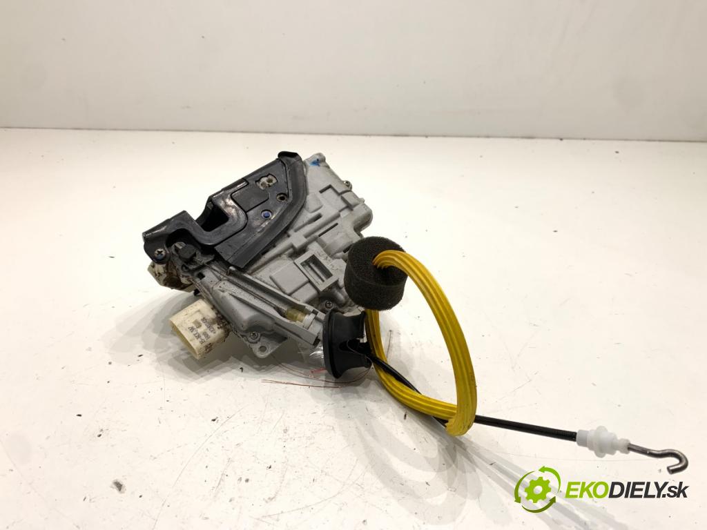 AUDI A6 C6 sedan 2008 125 kW 2.0 TFSI 1984 zámok dveře levý zadní část 4F0839015