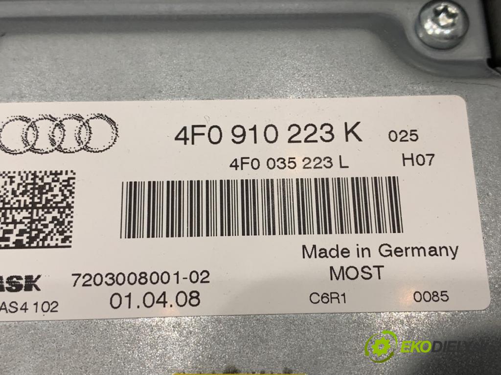 AUDI A6 C6 sedan 2008 125 kW 2.0 TFSI 1984 zesilovač 4F0910223K (Zesilovač)