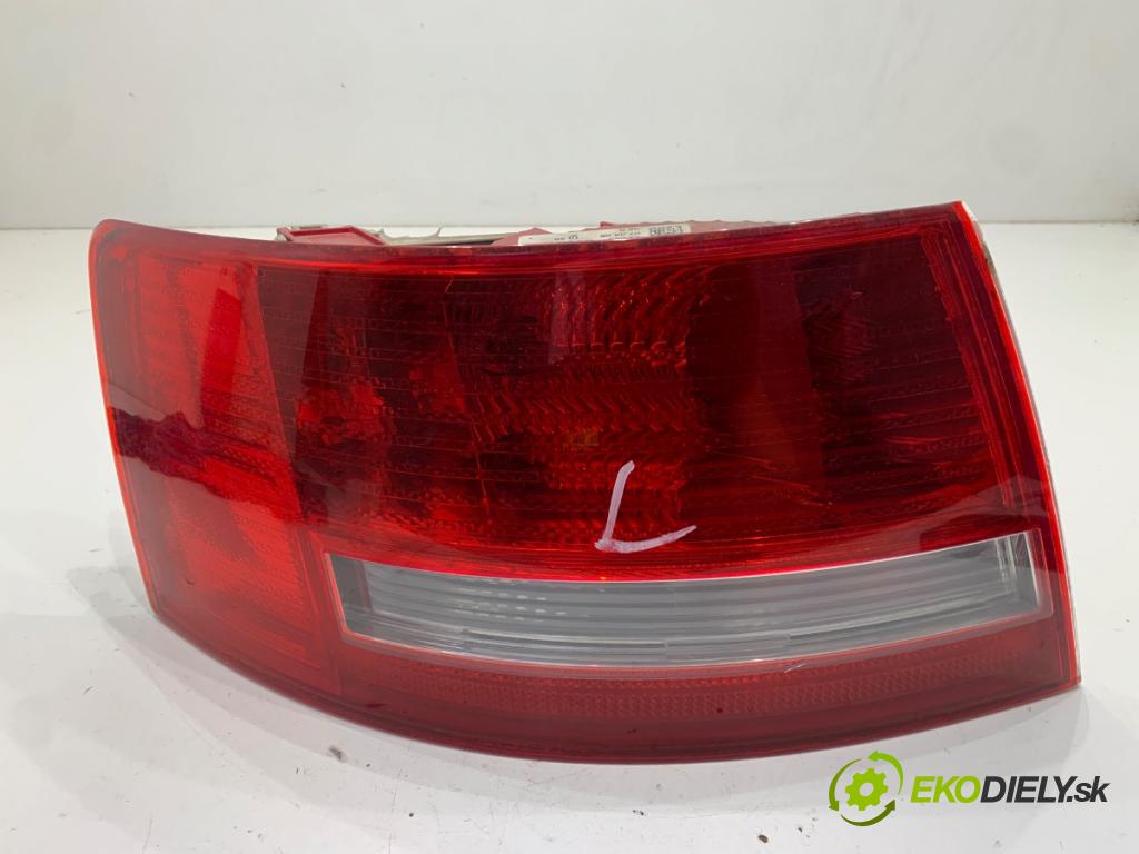 AUDI A6 C6 sedan 2008 125 kW 2.0 TFSI 1984 Svetlo ľavy zad 