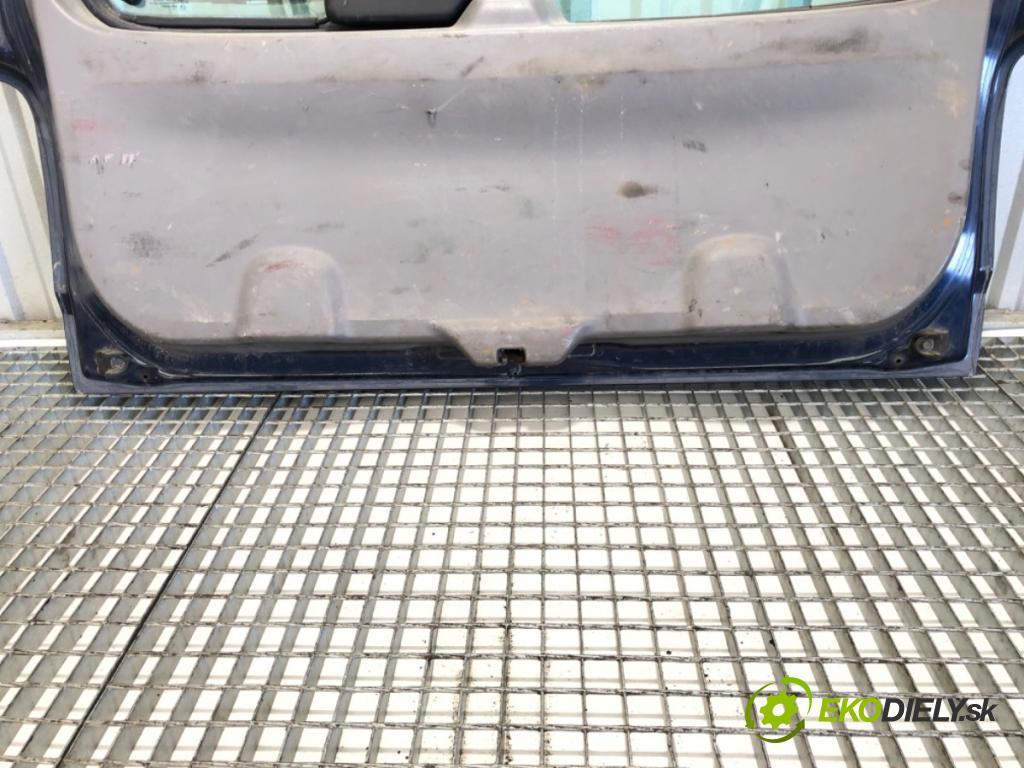 FORD USA ESCAPE I SUV 2002 91 kW 2.0 1988 kapota zadní část