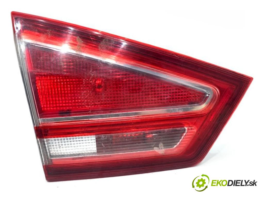 FORD B-MAX nadwozie wielkoprzestrzenne (MPV) 2017 74 kW 1.0 EcoBoost 998 Svetlo ľavy zad vnútorná