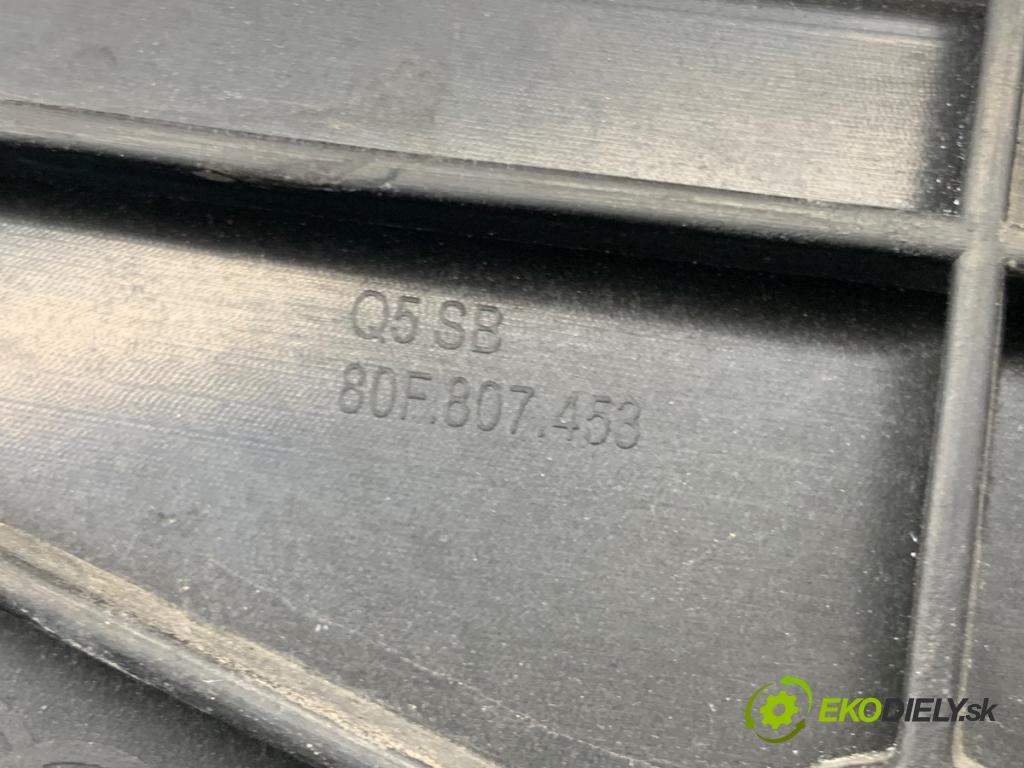 AUDI Q5 FY SUV 2021 195 kW 45 TFSI Mild Hybrid quattro 1984 Úchyt nárazníka ľavy zad 80F807453