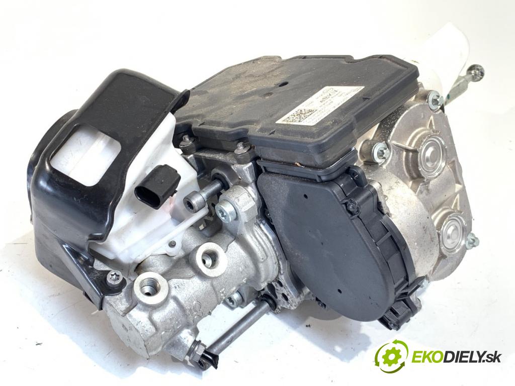 AUDI Q5 FY SUV 2021 195 kW 45 TFSI Mild Hybrid quattro 1984 Posilovač bŕzd 80A614105C