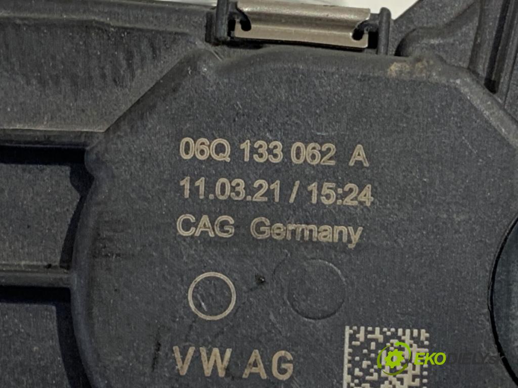AUDI Q5 FY SUV 2021 195 kW 45 TFSI Mild Hybrid quattro 1984 škrtíci klapka 06Q133062A (Škrticí klapka)
