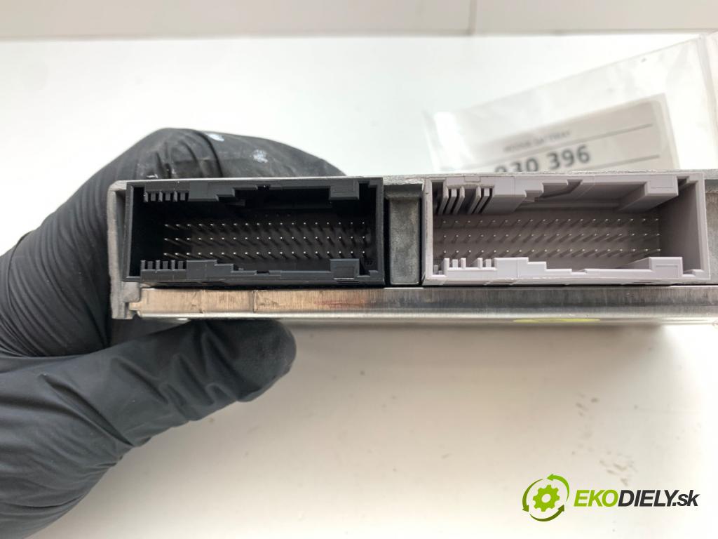 AUDI Q5 FY SUV 2021 195 kW 45 TFSI Mild Hybrid quattro 1984 modul GATEWAY 80C907468C